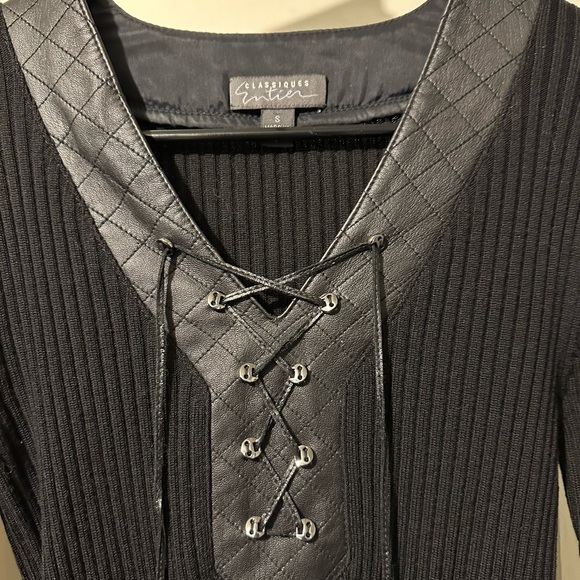 CLASSIQUE ENTIER Nordstrom Black Sweater and Leather Top Size Small - Picture 3 of 6